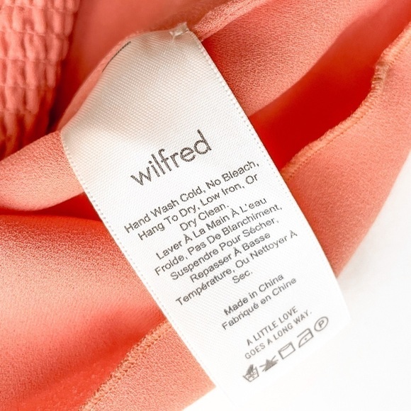 Wilfred Sweetheart Smocked Top - Picture 10 of 10